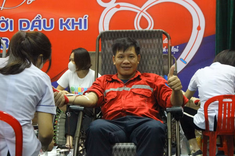 Dù là đơn vị đặc thù sản xuất kinh doanh lĩnh vực công nghệ nhưng toàn công ty đã hưởng ứng rất nhiệt tình ngày hội.