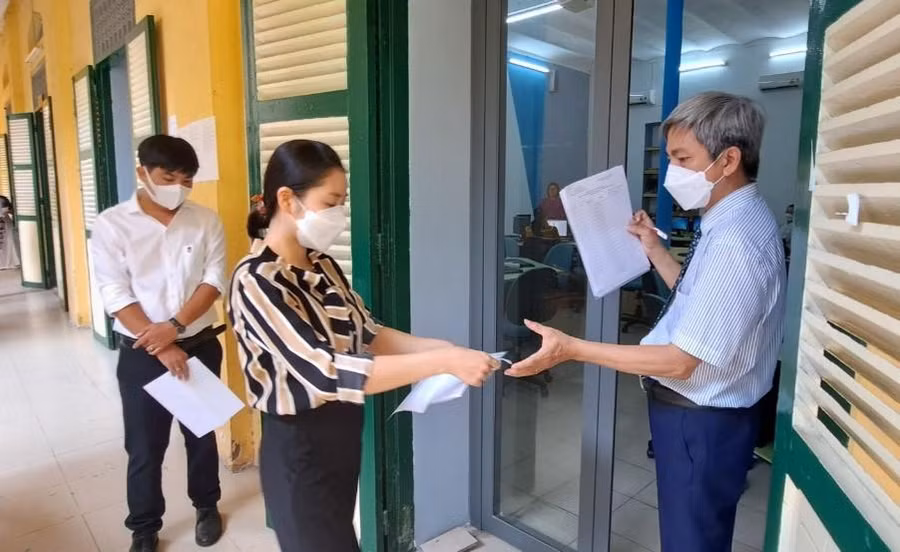 Việc thi tuyển là cơ hội để các giáo viên trẻ nỗ lực phấn đấu.