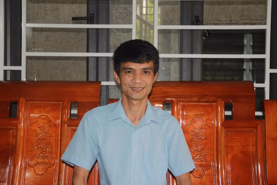 Thầy giáo Nguyễn Châu Phi, GV Toán Trường THCS Phan Huy Chú (Thạch Hà, Hà Tĩnh).