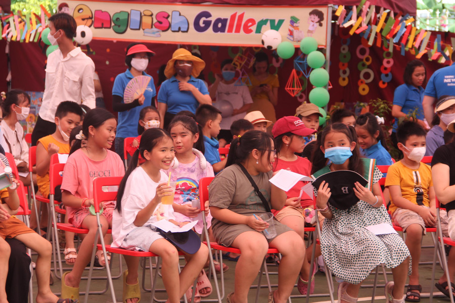 Hoạt động đã thu hút sự tham gia của hàng trăm học sinh đang theo học tại trường iSchool và nhiều trường học trên địa bàn Hà Tĩnh.