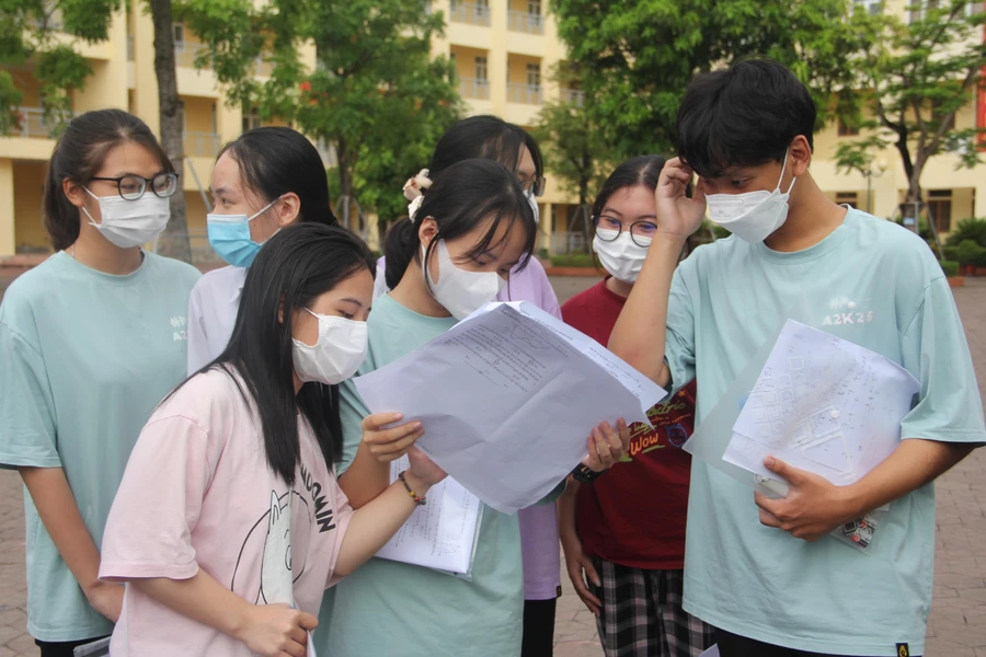 Dự kiến, các trường sẽ hoàn thành công tác chấm thi thử và báo cáo về Sở GD&ĐT trước ngày 18/4.