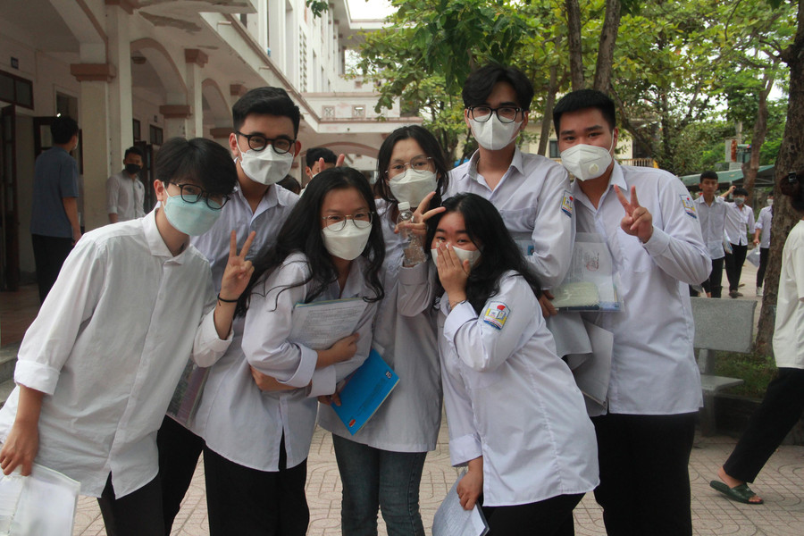 Theo các thi sính đánh gia đề thi tổ hợp năm nay vừa sức nhưng có sự phân hóa cao.