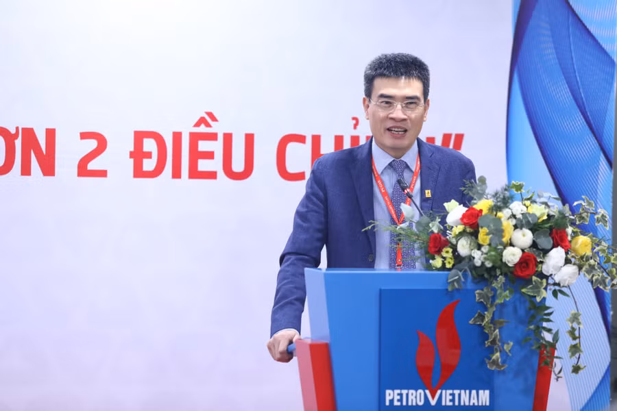 Phát biểu chúc mừng Lễ ký kết của ông Dương Mạnh Sơn, Bí thư Đảng ủy – TGĐ PV GAS