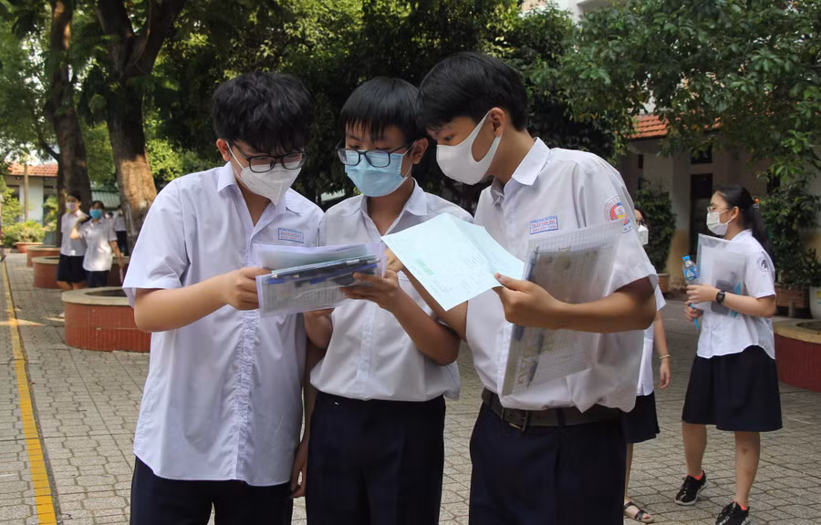Học sinh TPHCM dự kỳ thi vào lớp 10 năm 2022