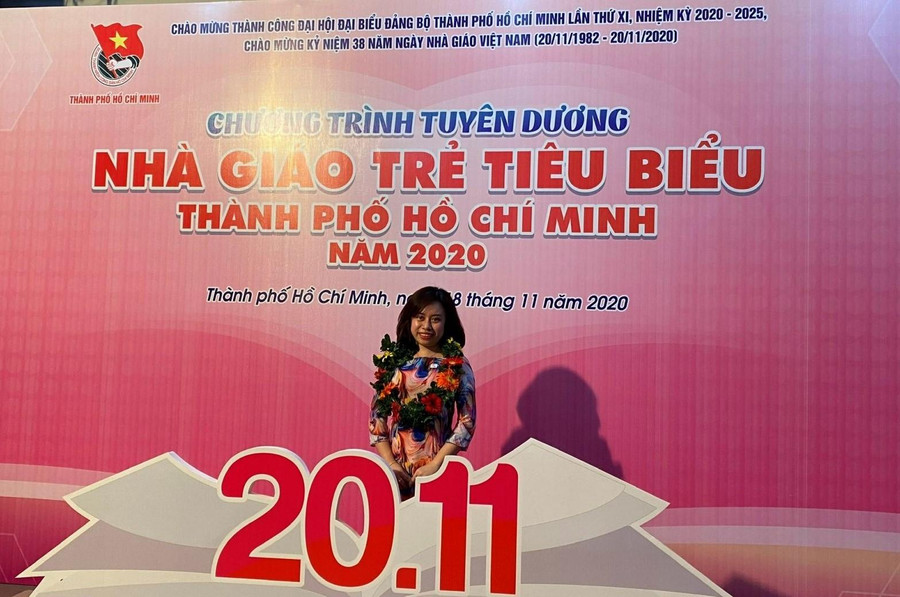 Năm 2020 cô Vy vinh dự đạt danh hiệu “Nhà giáo trẻ tiêu biểu TPHCM”.