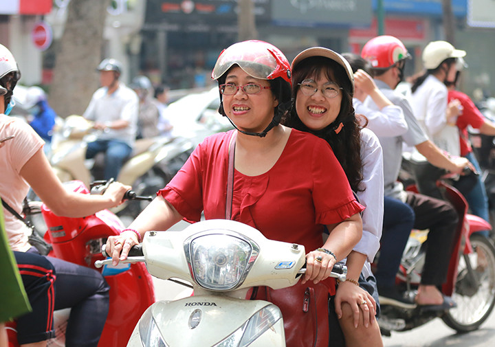 Chiều nay, thí sinh trên cả nước sẽ bước vào thi môn Toán, thời gian thi sẽ kéo dài 90 phút bắt đầu từ 14h20.