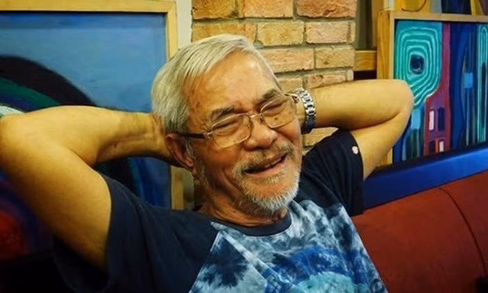 Cố nhà thơ - họa sĩ Phan Vũ