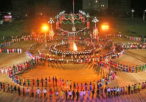 Hội xòe Mường Lò Hội xòe Mường Lò