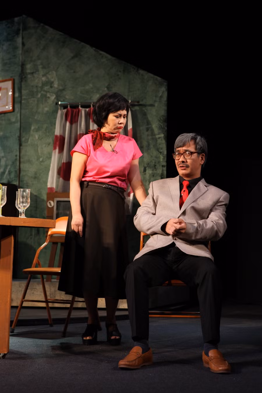 Cảnh trong vở kịch “Ai là thủ phạm?