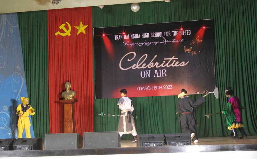 Vòng chung kết có 17 tiết mục kể chuyện về Bác Hồ và 17 tiết mục Cosplay.