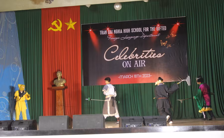 Vòng chung kết có 17 tiết mục kể chuyện về Bác Hồ và 17 tiết mục Cosplay.