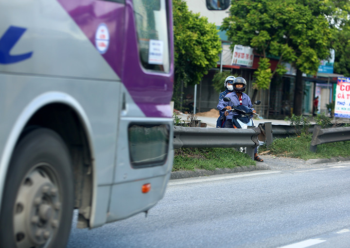 Theo thống kê của Sở Giao thông Vận tải Hải Dương, mỗi ngày tuyến Quốc lộ 5 có khoảng 55.000 lượt phương tiện lưu thông qua mà chủ yếu là xe tải trọng lớn.