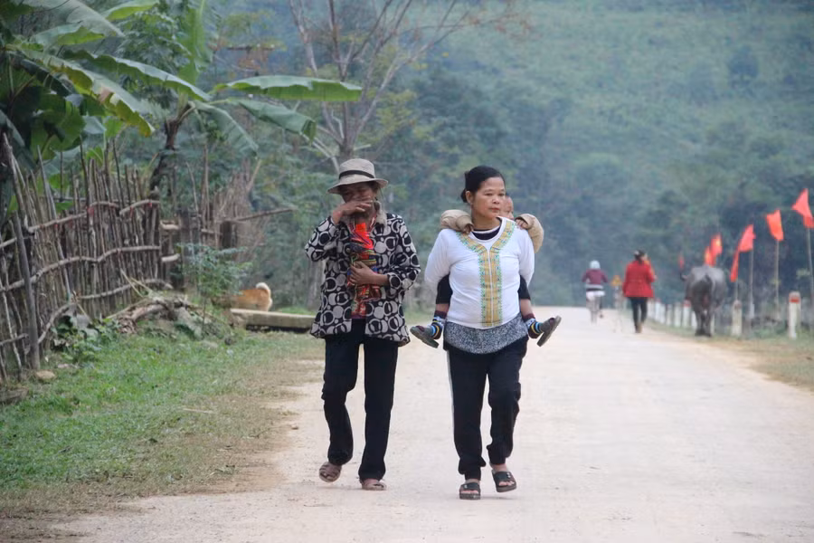 Người Chứt ở bản Rào Tre.