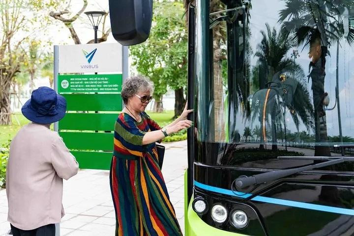 Vị trí tâm điểm cách hồ Hoàn Kiếm chỉ 15 phút di chuyển cùng kết nối giao thông thuận tiện mang lại trải nghiệm trọn vẹn cho cư dân Vinhomes Ocean Park Vinhomes Ocean Park - Sự nâng cấp ấn tượng từ các