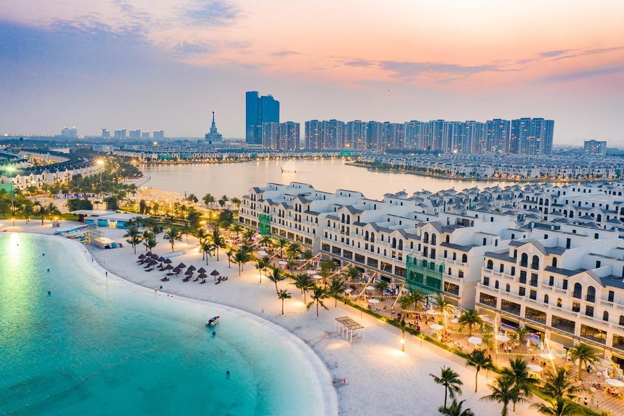 Jones Lang LaSalle (JLL) nhận định “đô thị trong đô thị” sẽ là xu hướng chính dẫn dắt thị trường bất động sản Việt Nam thời gian tới Jones Lang LaSalle (JLL) nhận định “đô thị trong đô thị” sẽ là xu hướng chính dẫn dắt thị trường bất động sản Việt Nam thời gian tới