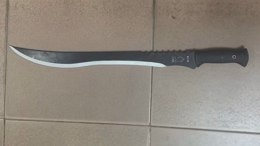 Hung khí gây án. Ảnh: CACC.