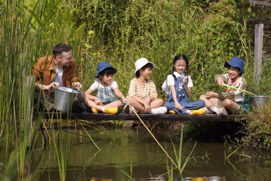 Hoạt động dã ngoại.