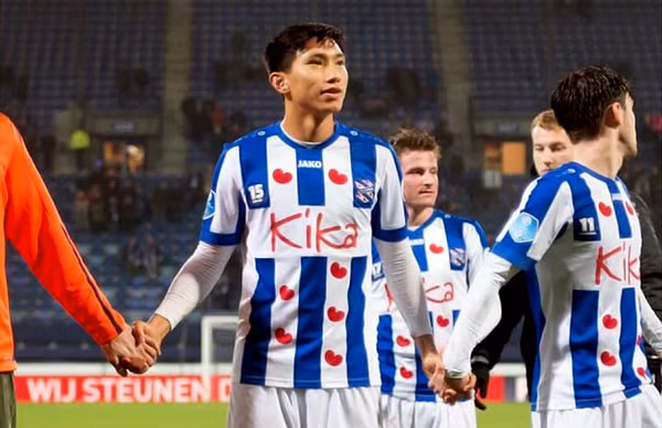 HLV Park Hang-seo rất muốn có Văn Hậu để tăng cường sức mạnh cho U23 Viêt Nam 