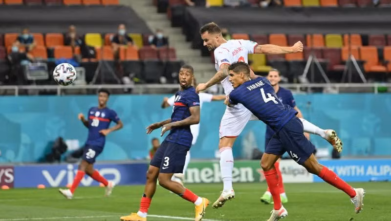 Mbappe hỏng pen, Thụy Sĩ tạo địa chấn loại Pháp trong trận cầu điên rồ - ảnh 8