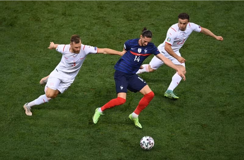 Mbappe hỏng pen, Thụy Sĩ tạo địa chấn loại Pháp trong trận cầu điên rồ - ảnh 3