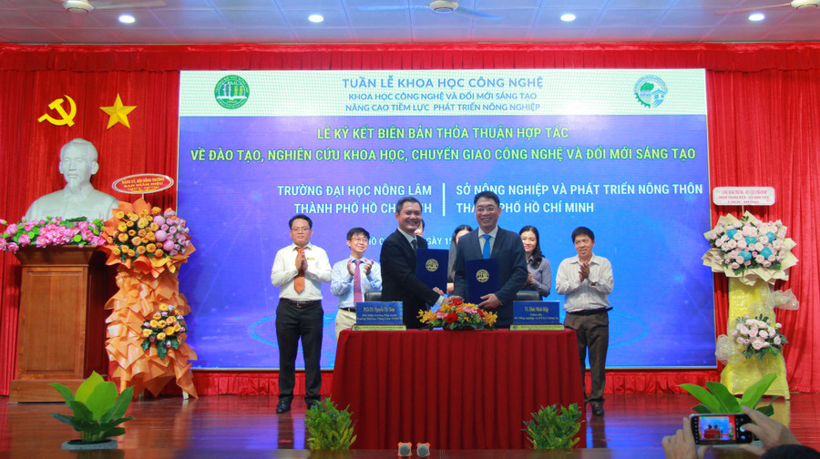 Trường Đại học Nông Lâm TPHCM ký kết thỏa thuận hợp tác với Sở NN&PTNT TPHCM. Trường Đại học Nông Lâm TPHCM ký kết thỏa thuận hợp tác với Sở NN&PTNT TPHCM.