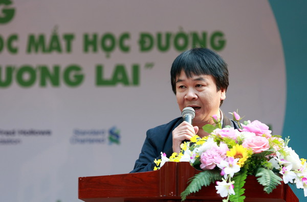 Nhà báo Phan Việt Hùng – Phó tổng biên tập báo Nhi Đồng phát biểu phát động cuộc thi