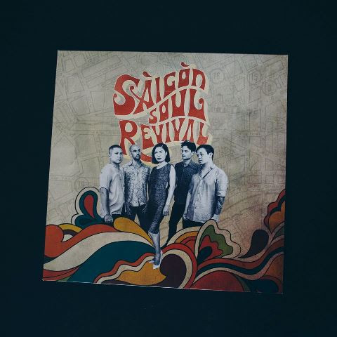 Bìa album "Họa âm xưa" của nhóm Saigon Soul Revival Bìa album "Họa âm xưa" của nhóm Saigon Soul Revival