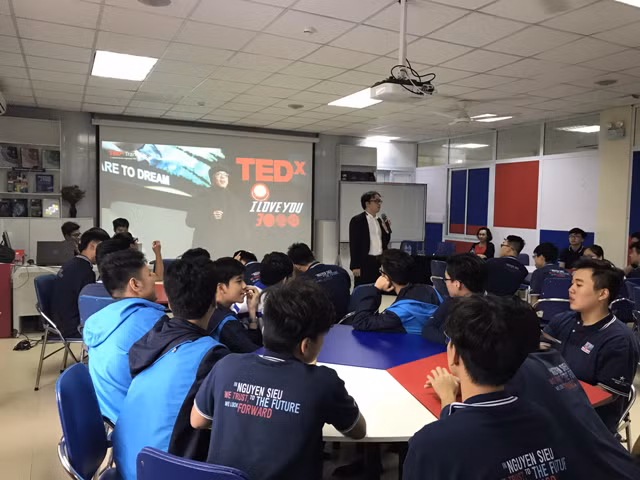 "Muốn chặt được nhiều cây hãy bỏ thời gian mài rìu thật sắc"