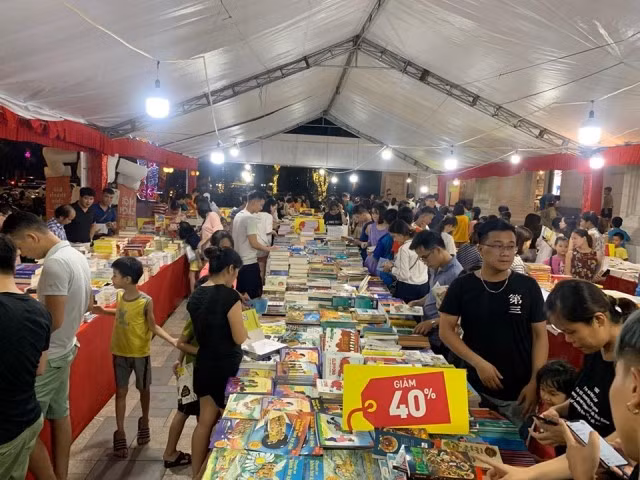 Ngày hội của người yêu sách