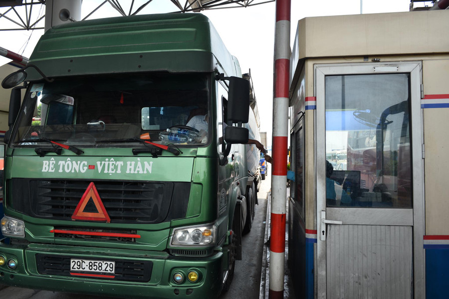 Trạm thu phí 188 vẫn hoạt động bình thường trong sáng nay (10/6). Trạm thu phí 188 vẫn hoạt động bình thường trong sáng nay (10/6).