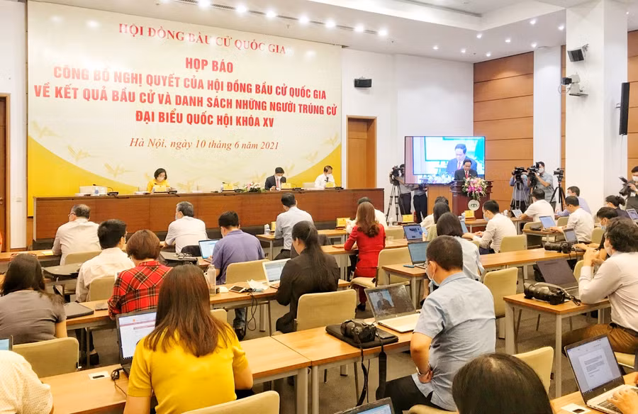 Quang cảnh buổi họp báo