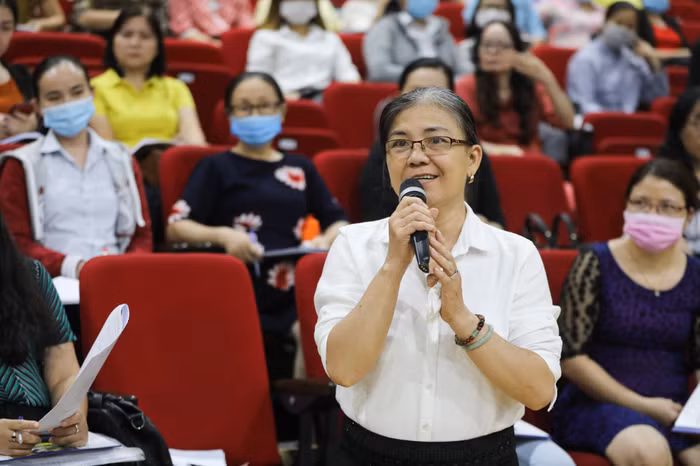 Nhiều câu hỏi của đại diện các phòng giáo dục và các trường đã được Vinamilk giải đáp tại buổi tập huấn