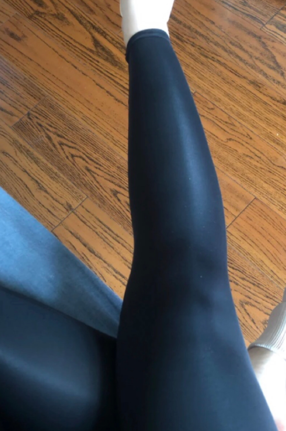 4 cách diện quần legging vừa sang vừa ấm của các tín đồ thời trang ảnh 4 4 cách diện quần legging vừa sang vừa ấm của các tín đồ thời trang ảnh 4