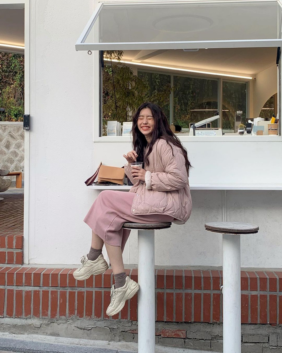 Cách diện áo phao đẹp mà không “nuốt dáng” ảnh 10