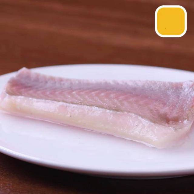 8 cách bóc vỏ thực phẩm không cần dao kéo khiến chị em vụng cũng thành đầu bếp 5 sao - Ảnh 6. 8 cách bóc vỏ thực phẩm không cần dao kéo khiến chị em vụng cũng thành đầu bếp 5 sao - Ảnh 6.