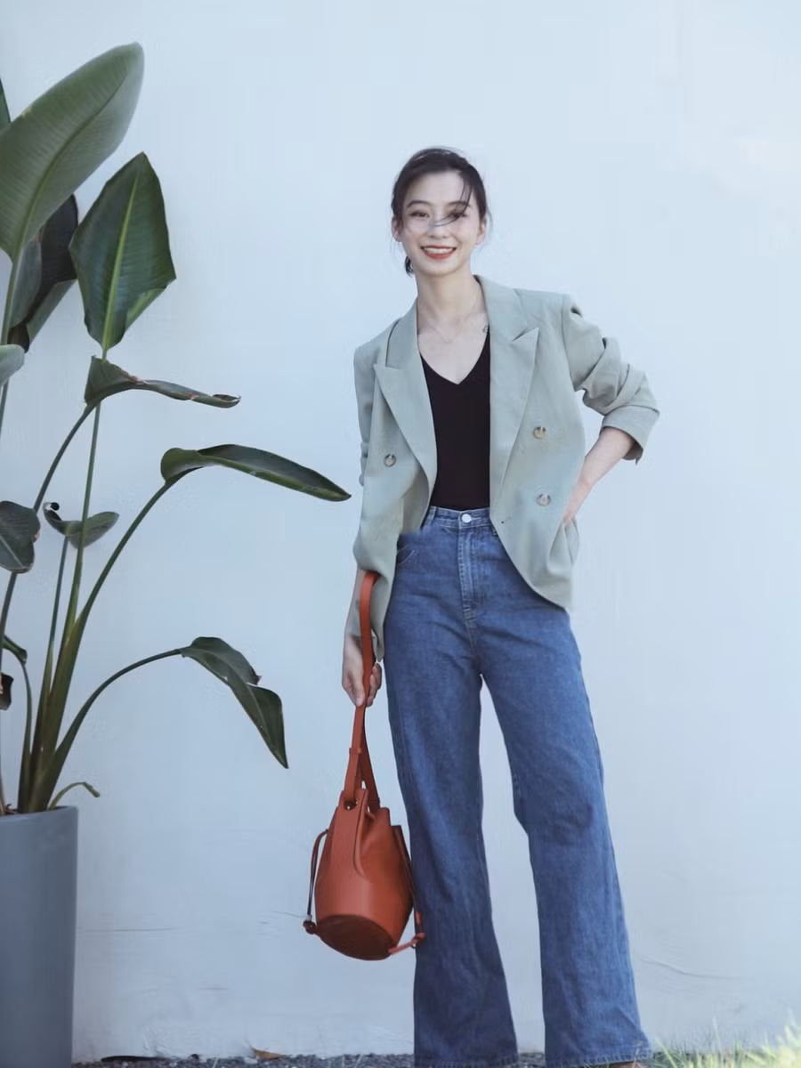 Chỉ 2 kiểu quần mà mix được 11 bộ đẹp lung linh, không trùng nhau - Ảnh 13.