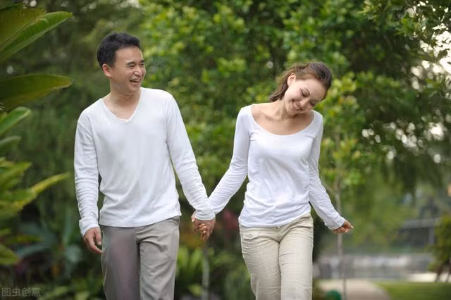 Làm tốt 4 điều này, bạn sẽ không phải lo về đốm đồi mồi xuất hiện ảnh 3 Làm tốt 4 điều này, bạn sẽ không phải lo về đốm đồi mồi xuất hiện ảnh 3