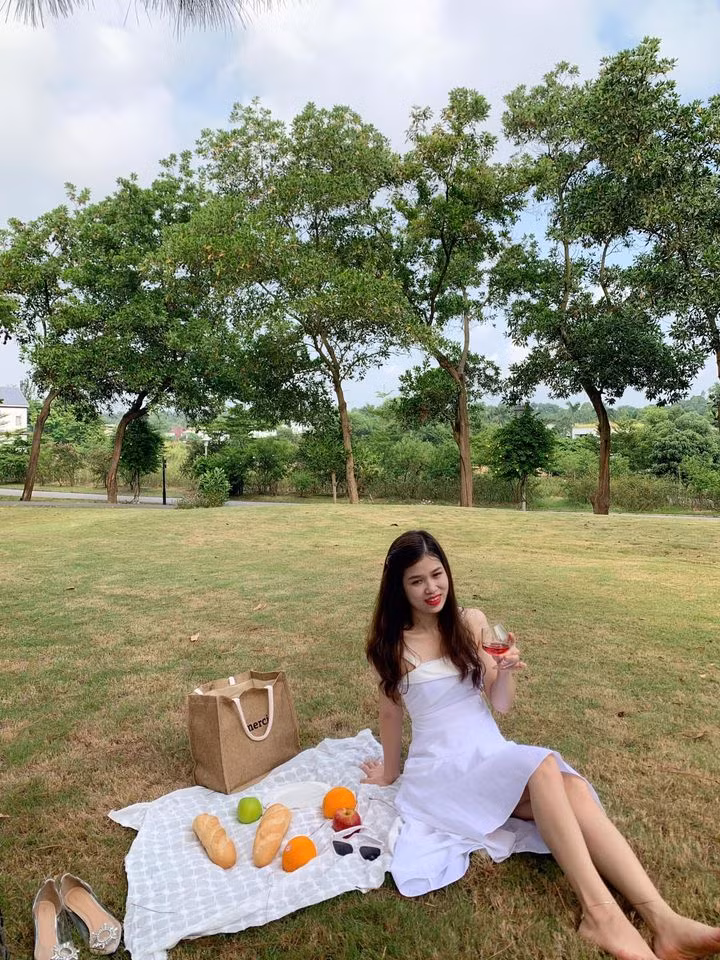 Từ bỏ cuộc hôn nhân như phim “kinh dị”, bị cả chồng và mẹ chồng chèn ép, người phụ nữ "rũ bùn đứng dậy" ngoạn mục - Ảnh 4.