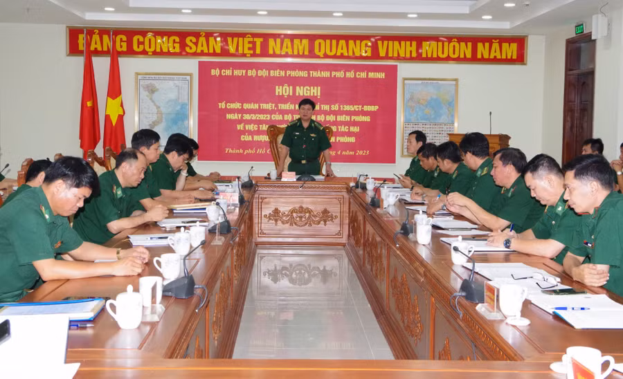 Đại tá Trần Thanh Đức phát biểu tại buổi tổng kết.