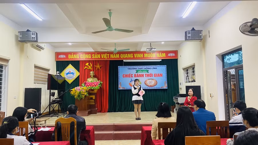 Mô hình diễn đàn “Chia bánh thời gian” nhằm tuyên truyền nâng cao nhận thức về tầm quan trọng của kỹ năng quản lý thời gian tự học