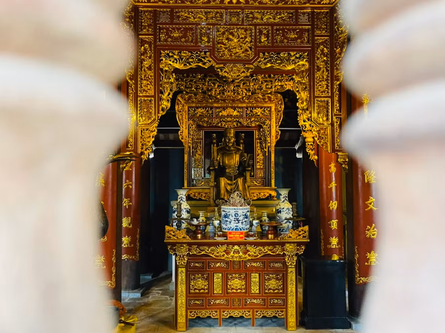 Vào giữa tháng 11/2019, UBND thành phố Hà Tĩnh đã tổ chức lễ an tượng, thờ 5 danh nhân tại Văn Miếu Hà Tĩnh gồm: Nhà giáo Chu Văn An, Thám hoa Nguyễn Huy Oánh, Đại danh y Hải Thượng Lãn Ông Lê Hữu Trác, La Sơn phu tử Nguyễn Thiếp và Đại thi hào Nguyễn Du.