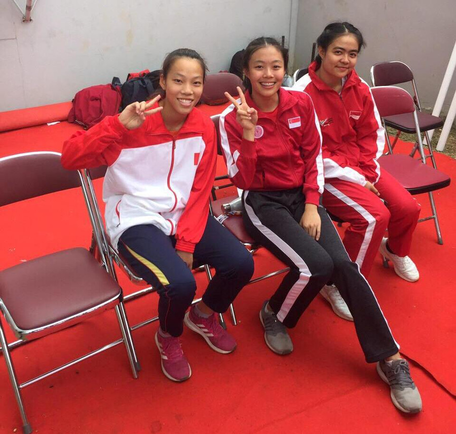 VĐV Nguyễn Thị Linh cùng các VĐV đoạt HC tại nội dung 100m vượt rào nữ. VĐV Nguyễn Thị Linh cùng các VĐV đoạt HC tại nội dung 100m vượt rào nữ.