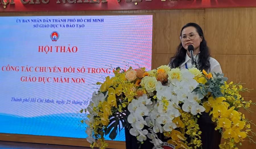 Bà Lê Thụy Mỵ Châu phát biểu tại hội thảo.