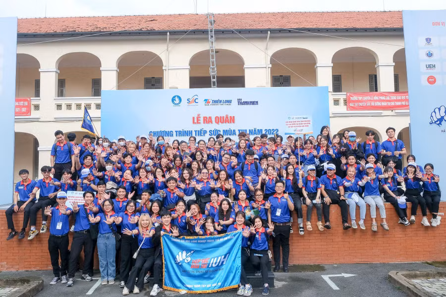 Sinh viên Trường Đại học Công nghiệp TPHCM sẵn sàng "Tiếp sức mùa thi 2022". Ảnh: CLB Kỹ năng IUH.