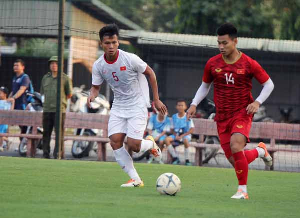 ĐT Việt Nam đã bất ngờ thất bại trước lứa đàn em trên chấm luân lưu.