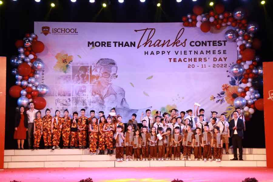 Giải Ba thuộc về lớp lớp 1A2; lớp 4A2 và lớp 4A4.