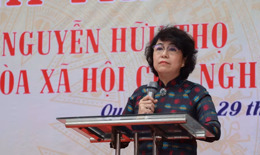 Bà Tô Thị Bích Châu phát biểu tại buổi lễ khánh thành.