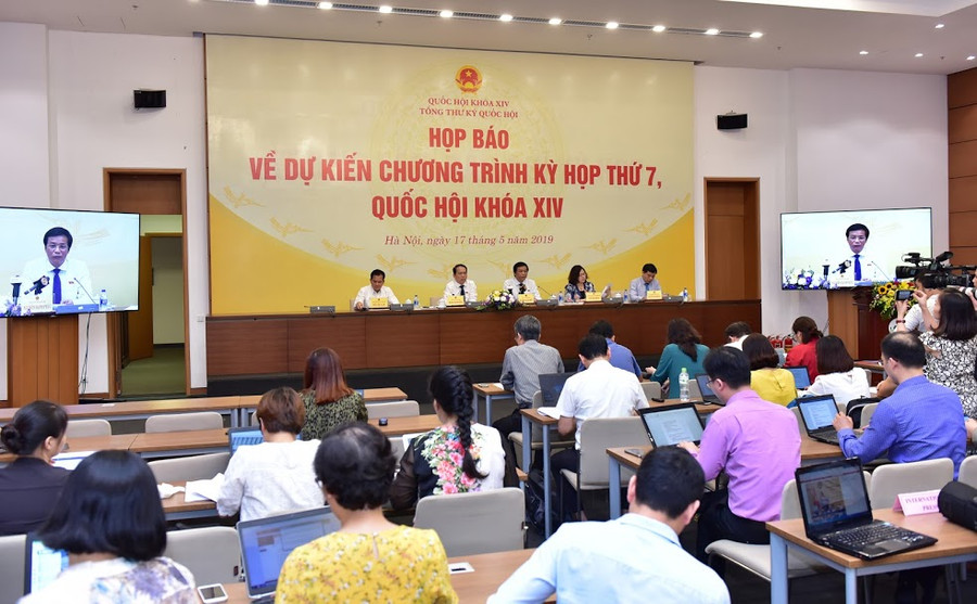 Quang cảnh buổi họp báo