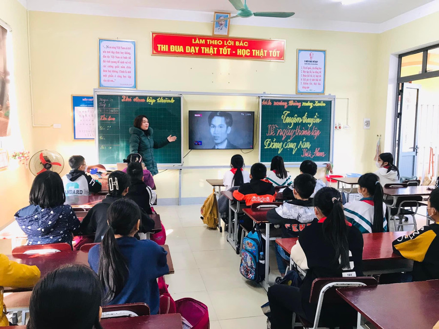 Các hoạt động ngoại khóa bổ ích giảm áp lực đồng thời giáo dục đạo đức lối sống cho học sinh sau kỳ nghỉ Tết.