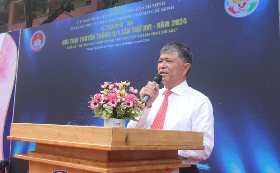Ông Nguyễn Văn Hiếu phát biểu tại buổi lễ khai mạc. Ông Nguyễn Văn Hiếu phát biểu tại buổi lễ khai mạc.